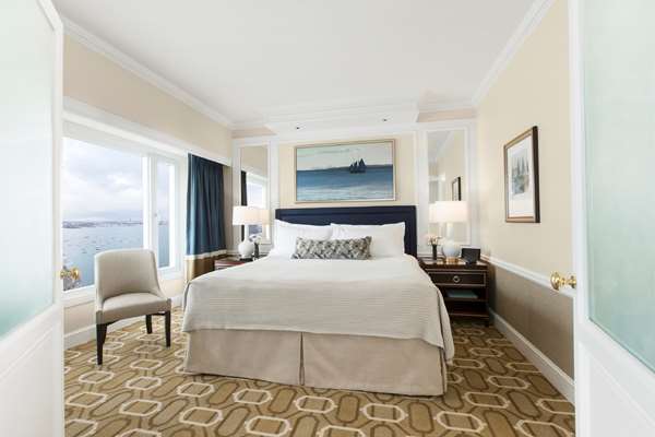 Suite - Boston Harbor Hotel