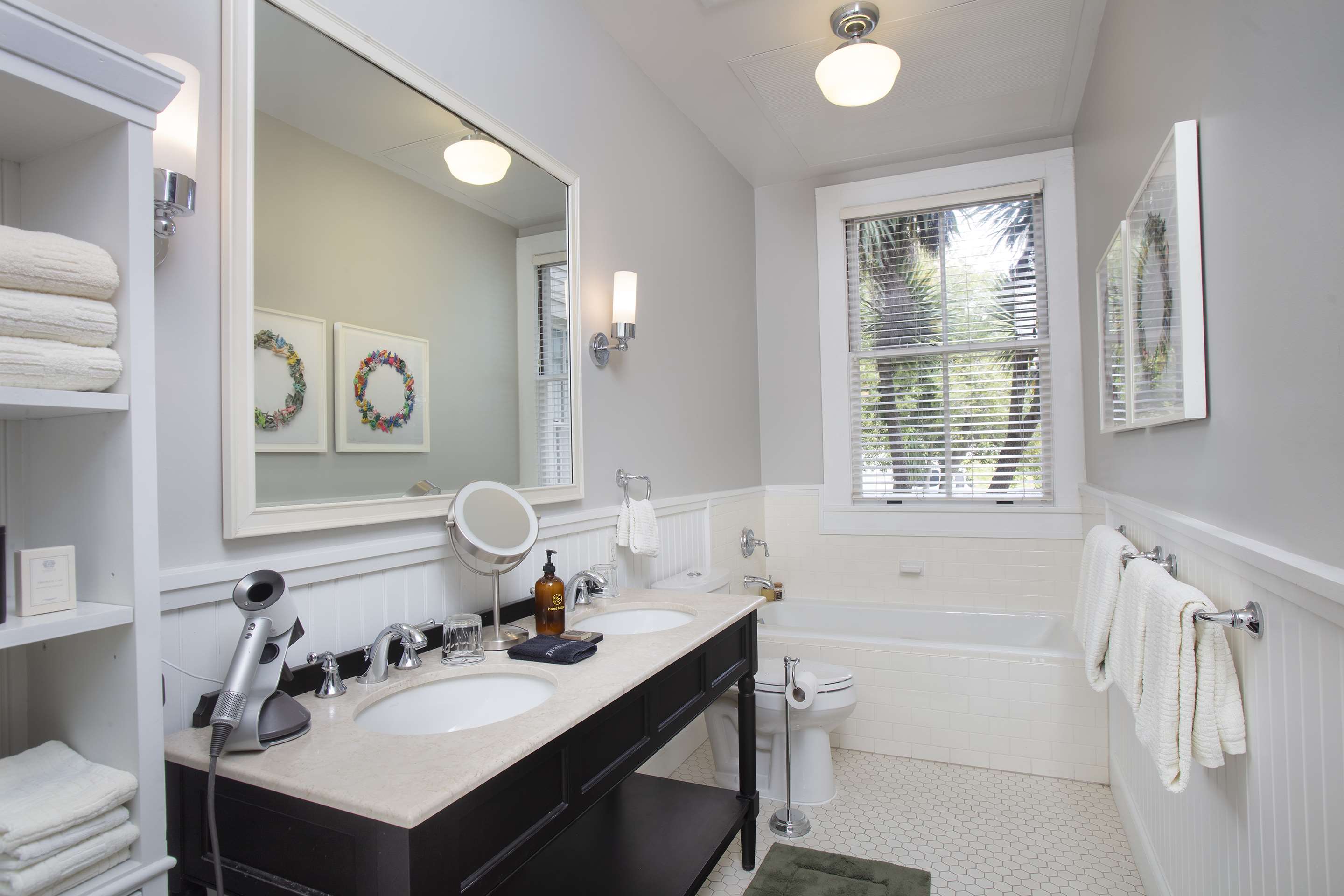 Historic King Suite with City View