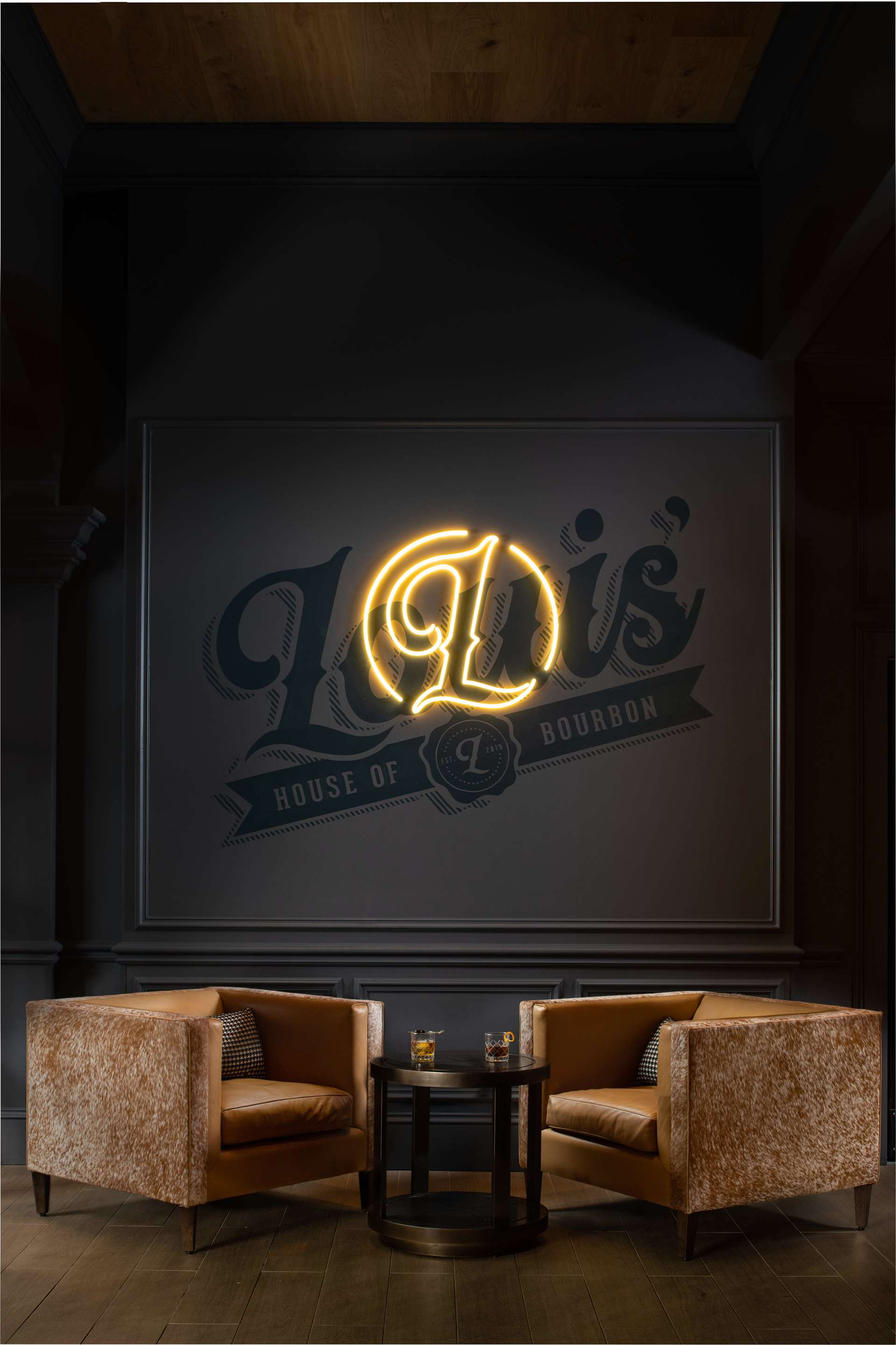 Louis HOB | Chateau Elan