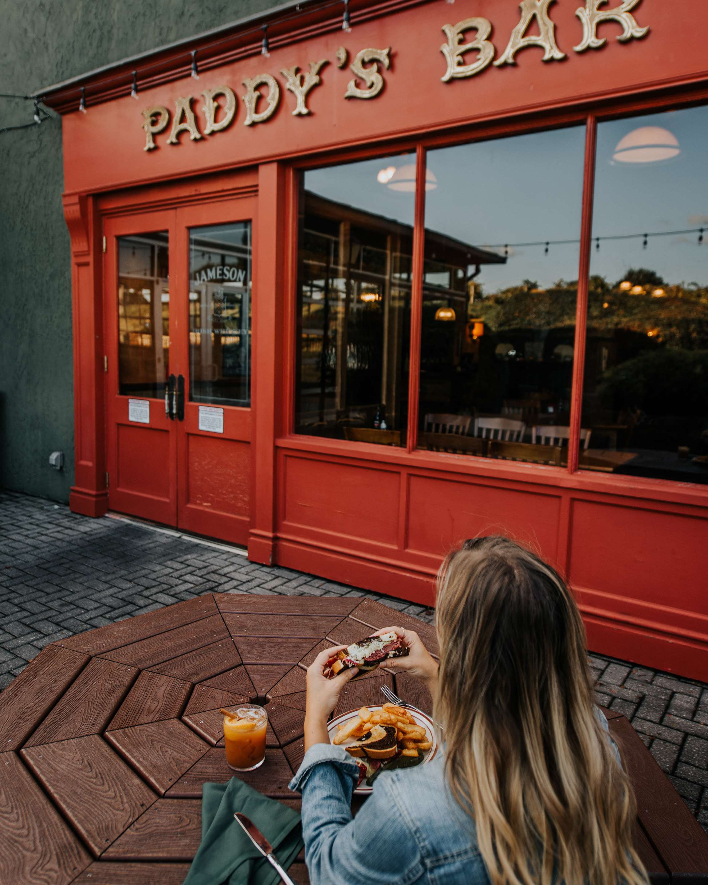 paddys | Chateau Elan