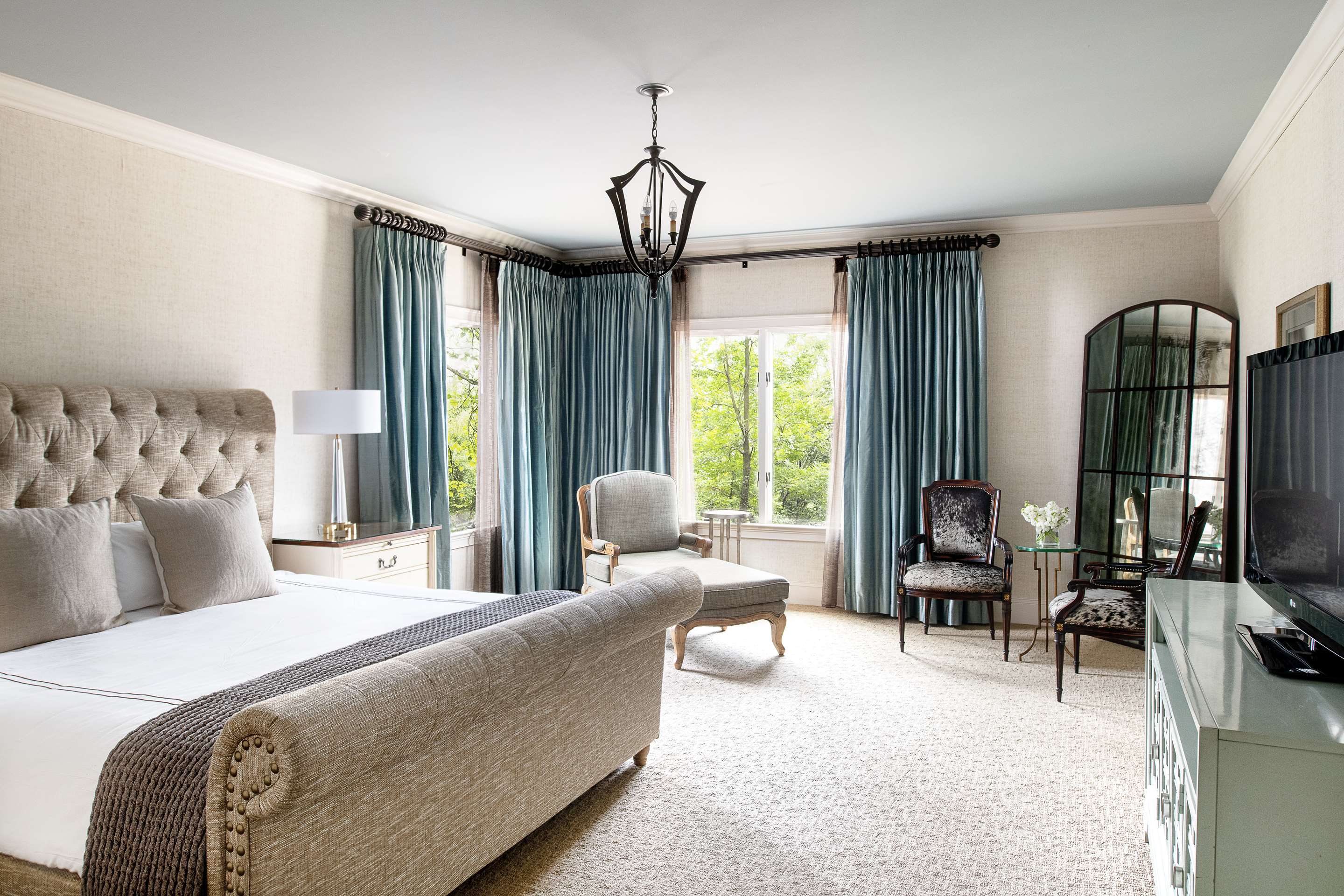 Spa King Suite | Chateau Elan
