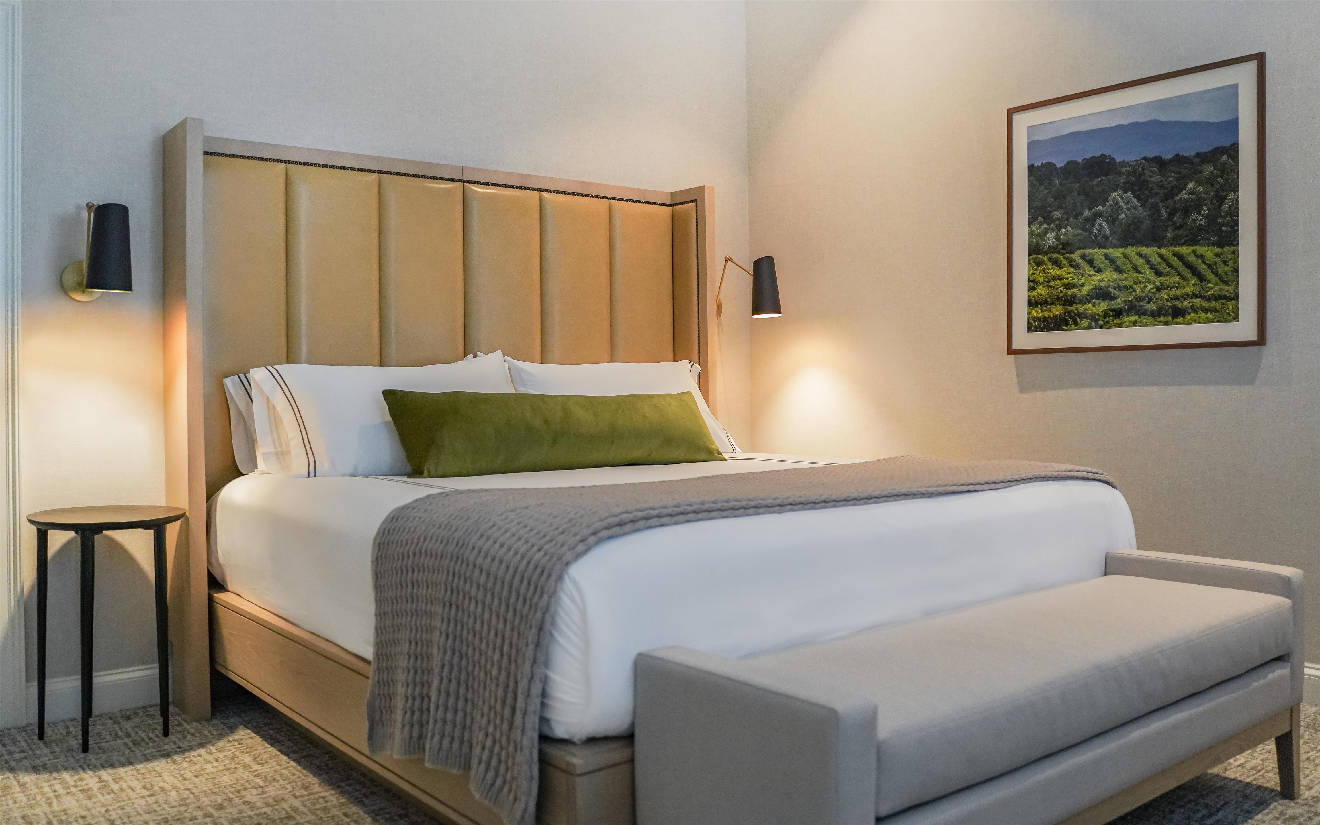 Spa Loft Bedroom | Chateau Elan
