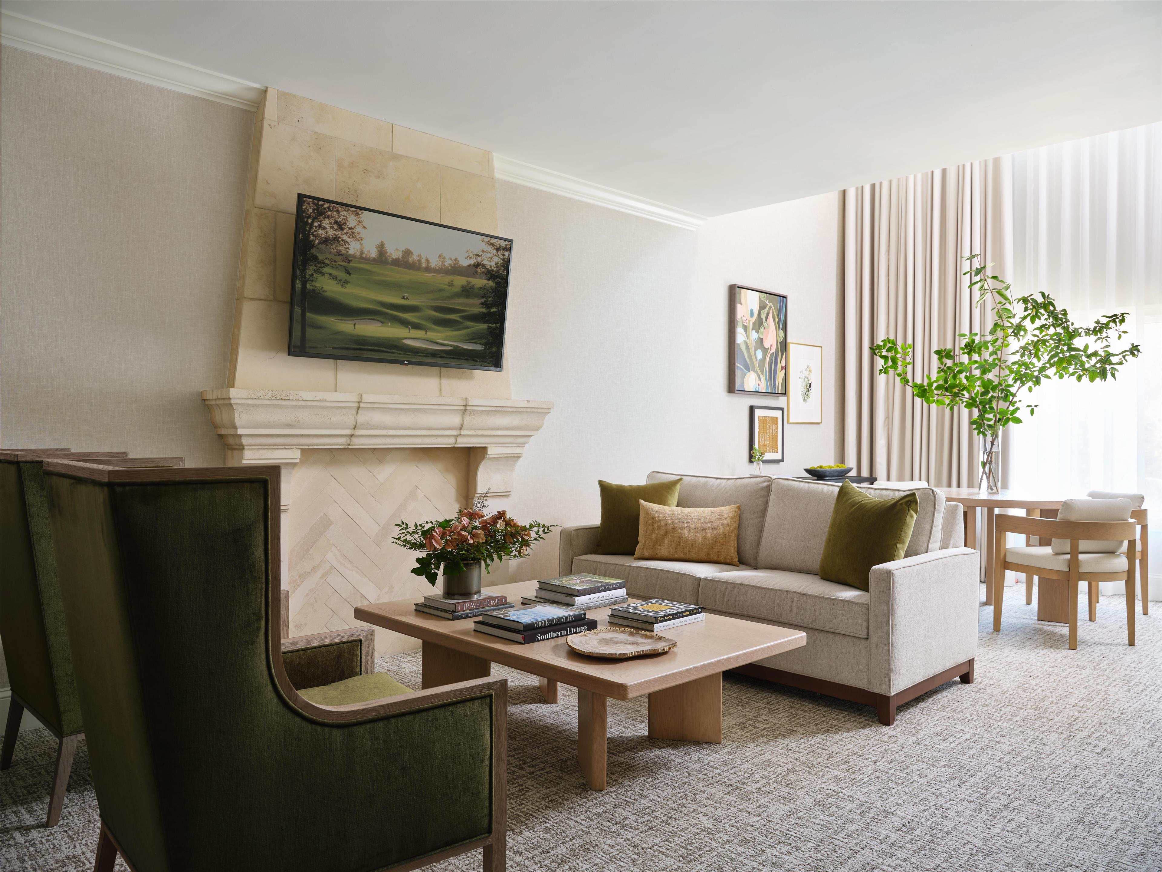 Spa Loft Living Room | Chateau Elan