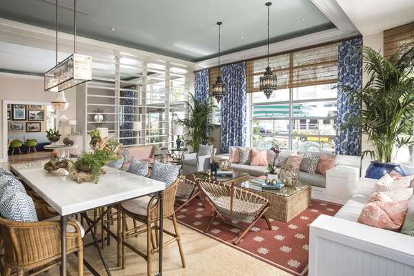 Restaurant - Circa 39 Hotel Miami Beach