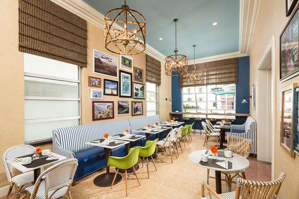 Restaurant - Circa 39 Hotel Miami Beach