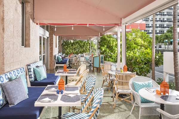 Restaurant - Circa 39 Hotel Miami Beach