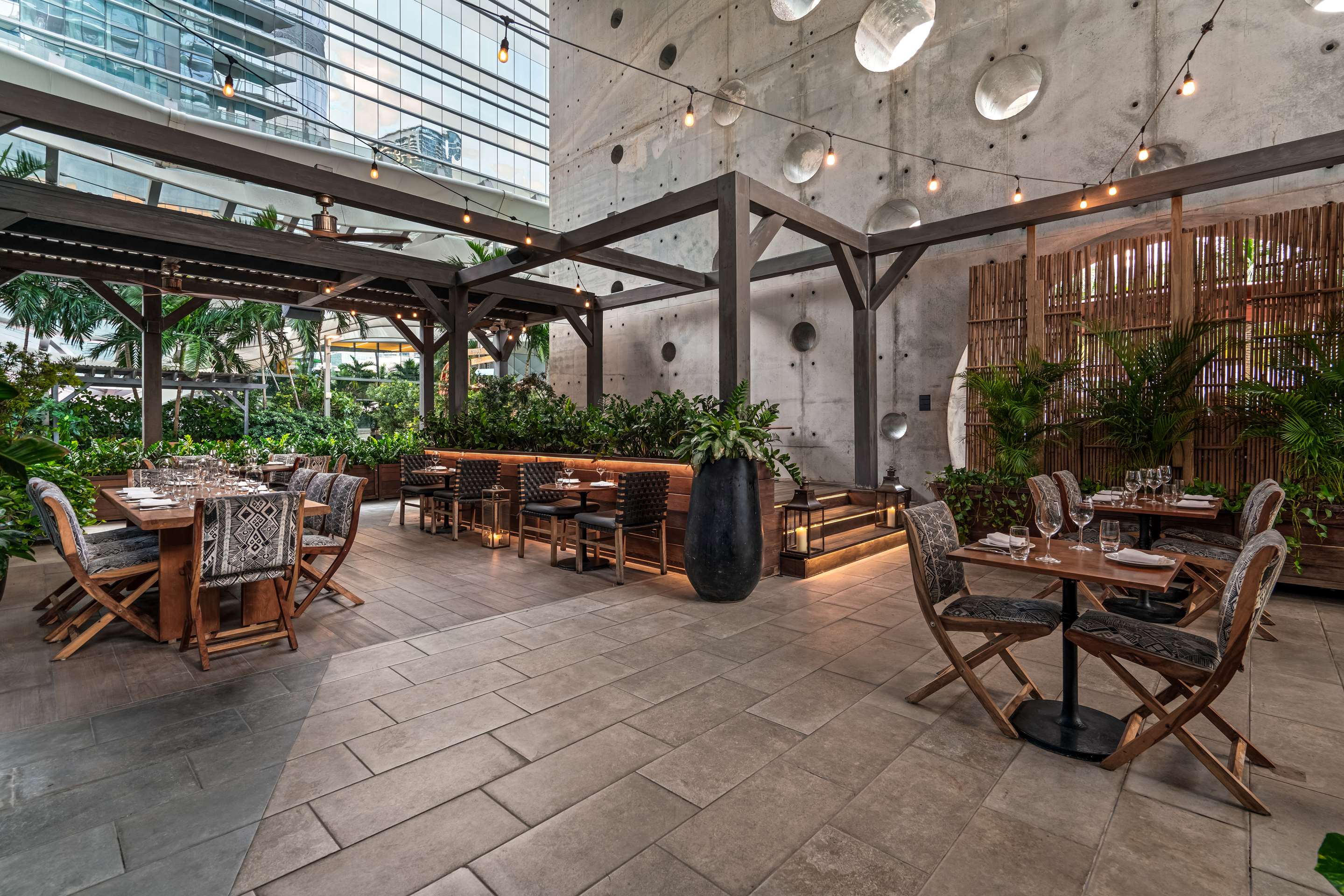 EAST Miami Quinto Patio | EAST Miami