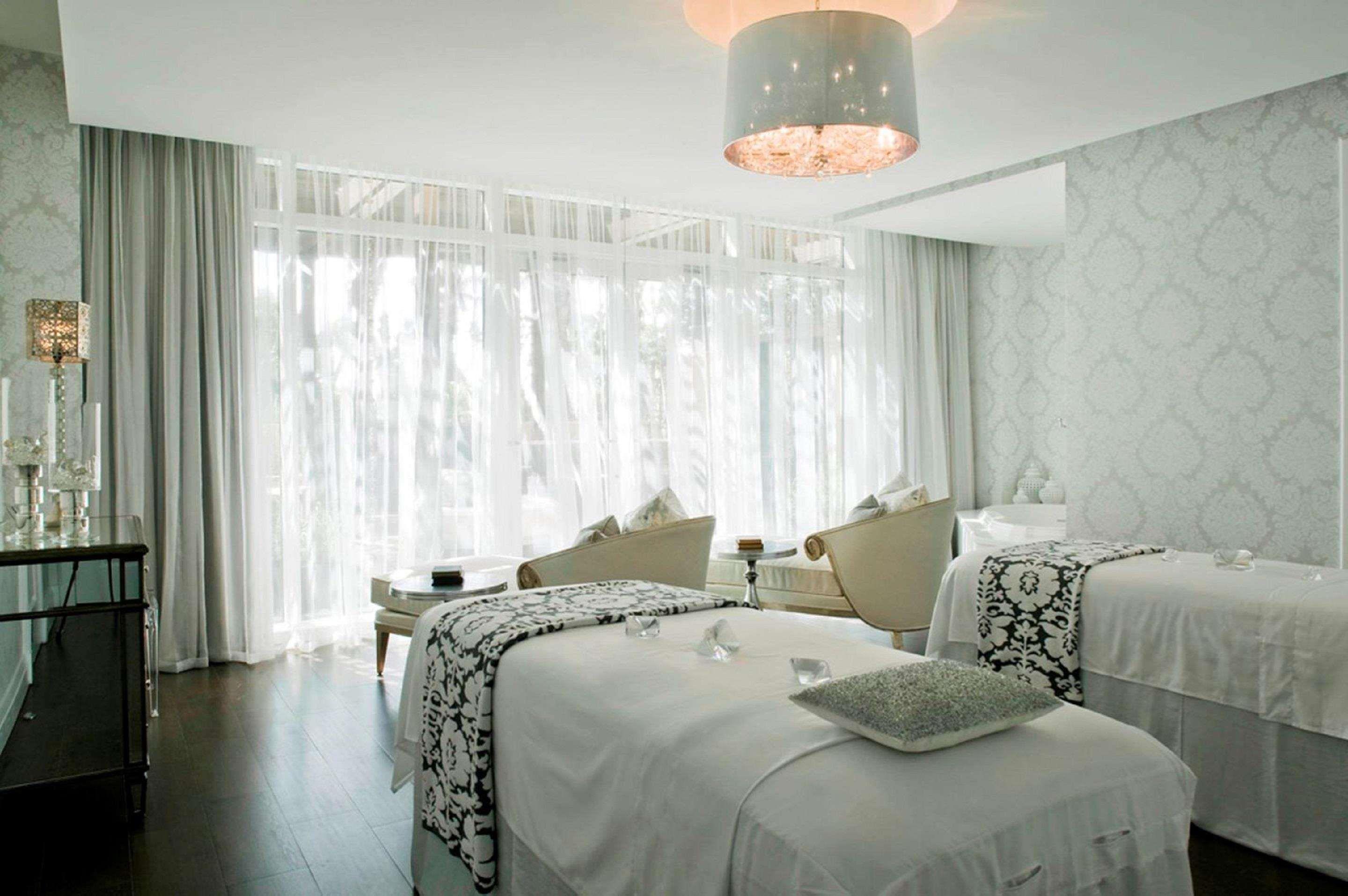 Spa Couples Treatment Room | Eau Resort & Spa