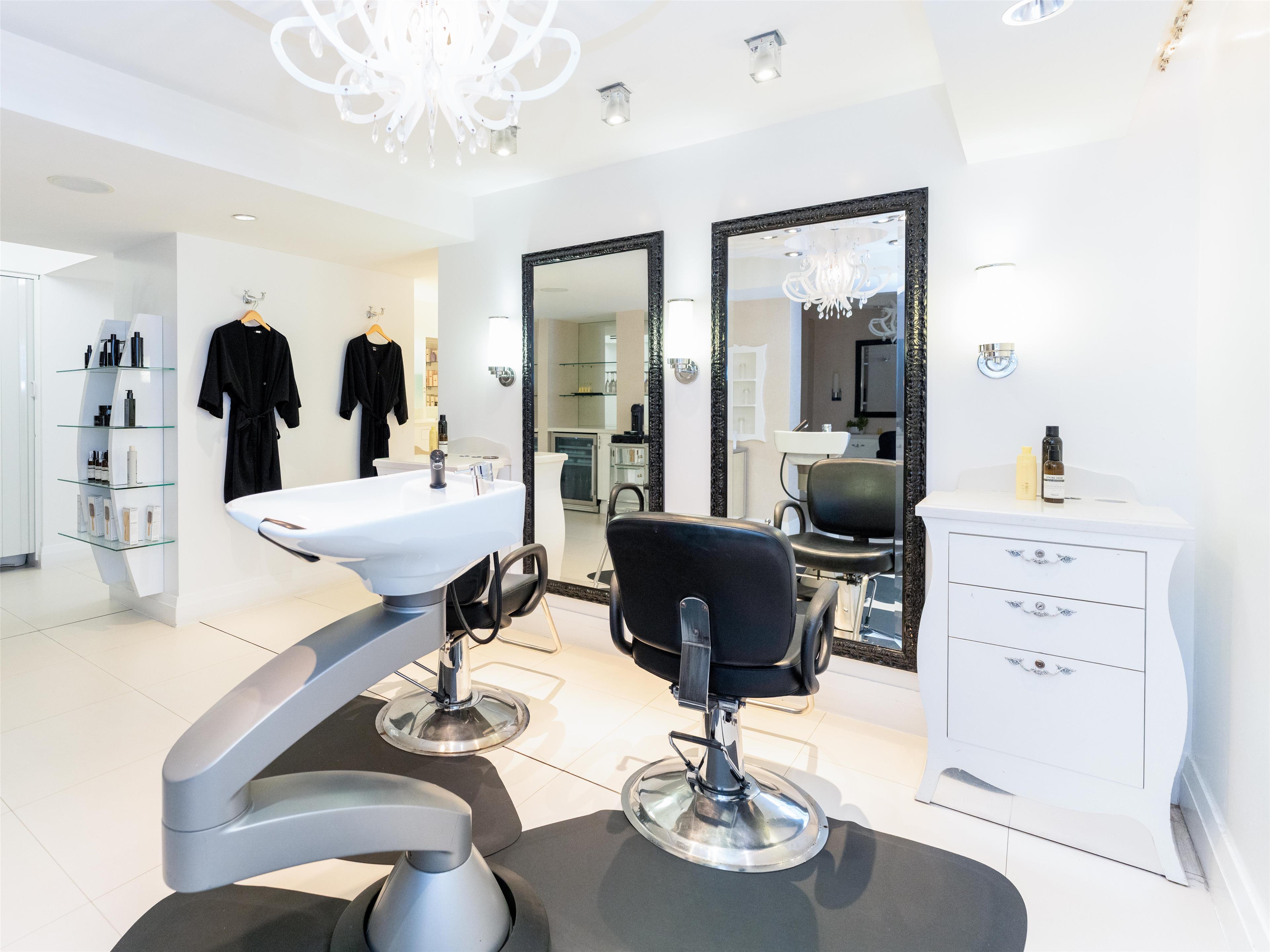 Spa Hair Salon | Eau Resort & Spa