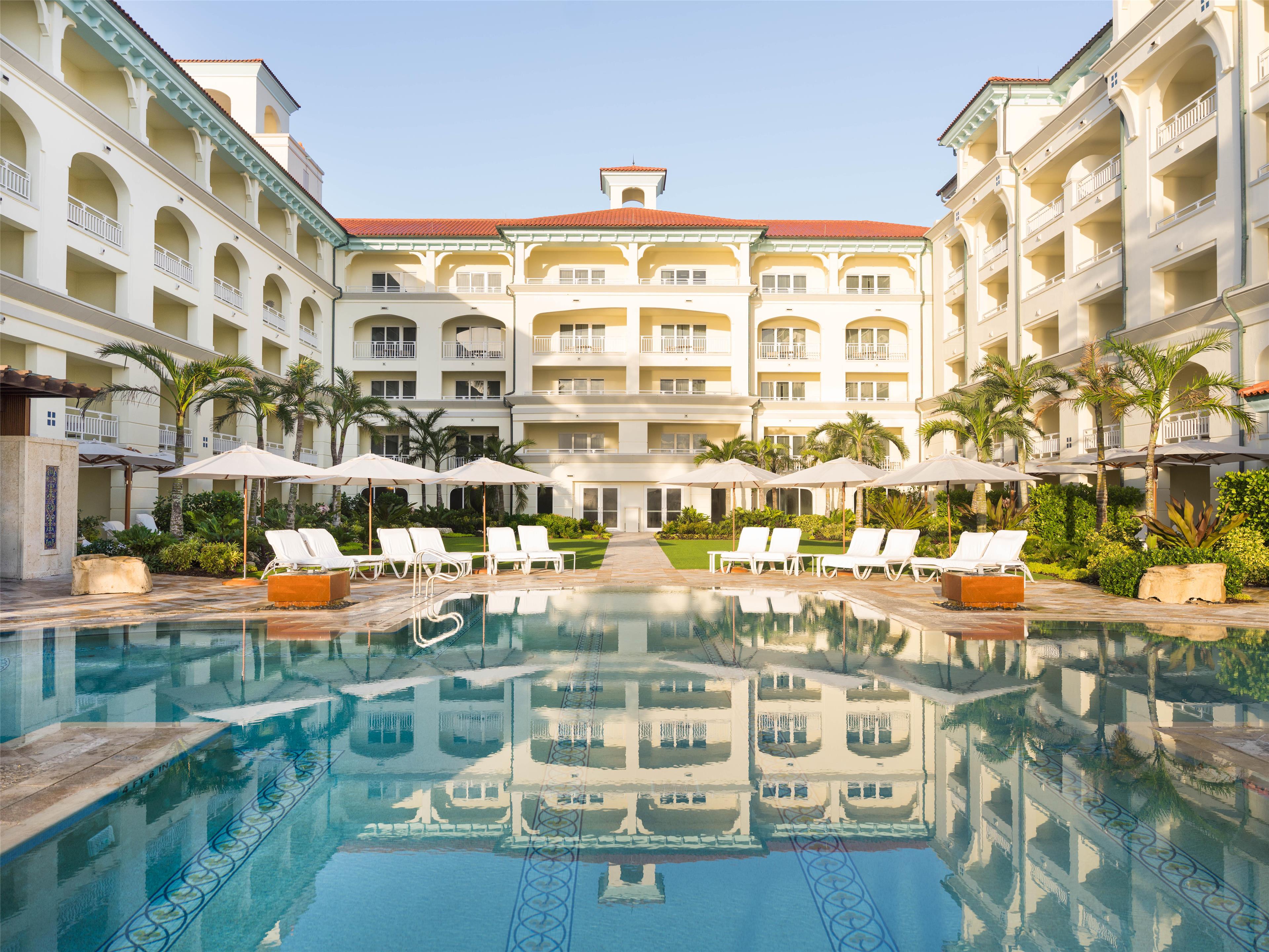 traquility pool | Eau Resort & Spa