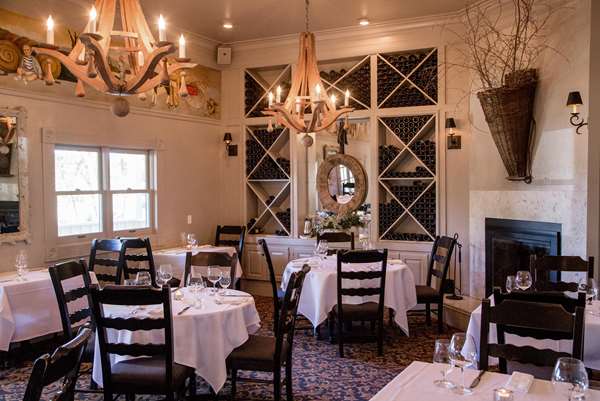 Restaurant - Farmhouse Inn & Restaurant Forestville