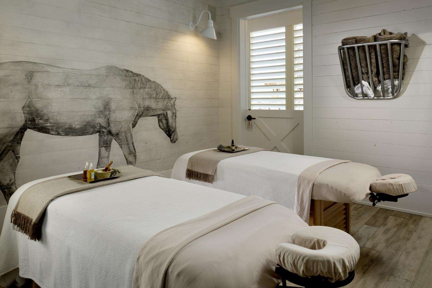 Spa Farmhouse Inn, Healdsburg California | Farmhouse Inn