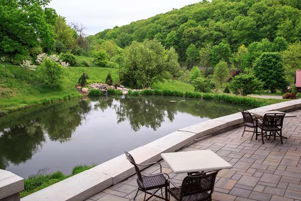 Exterior view - Glasbern Inn Fogelsville