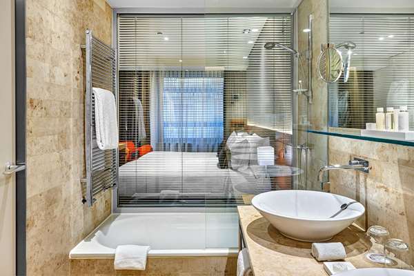 GRAN HOTEL DOMINE - Photo 35