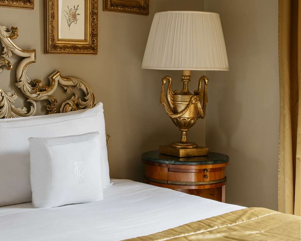 Guest photo