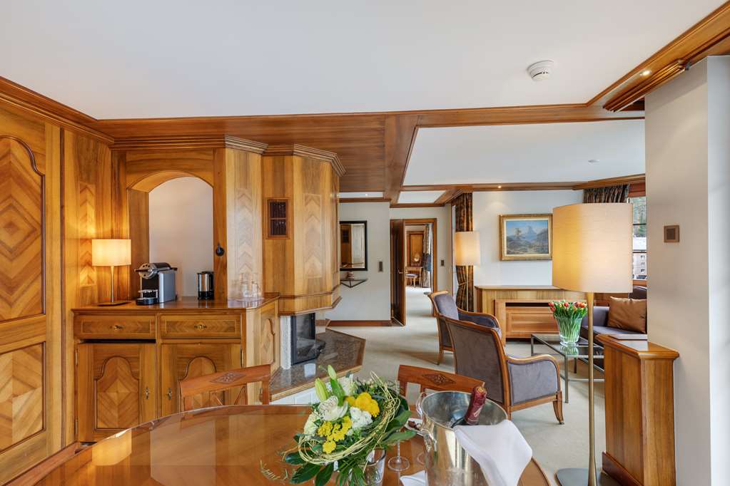 GRAND HOTEL ZERMATTERHOF LVX - Photo 33