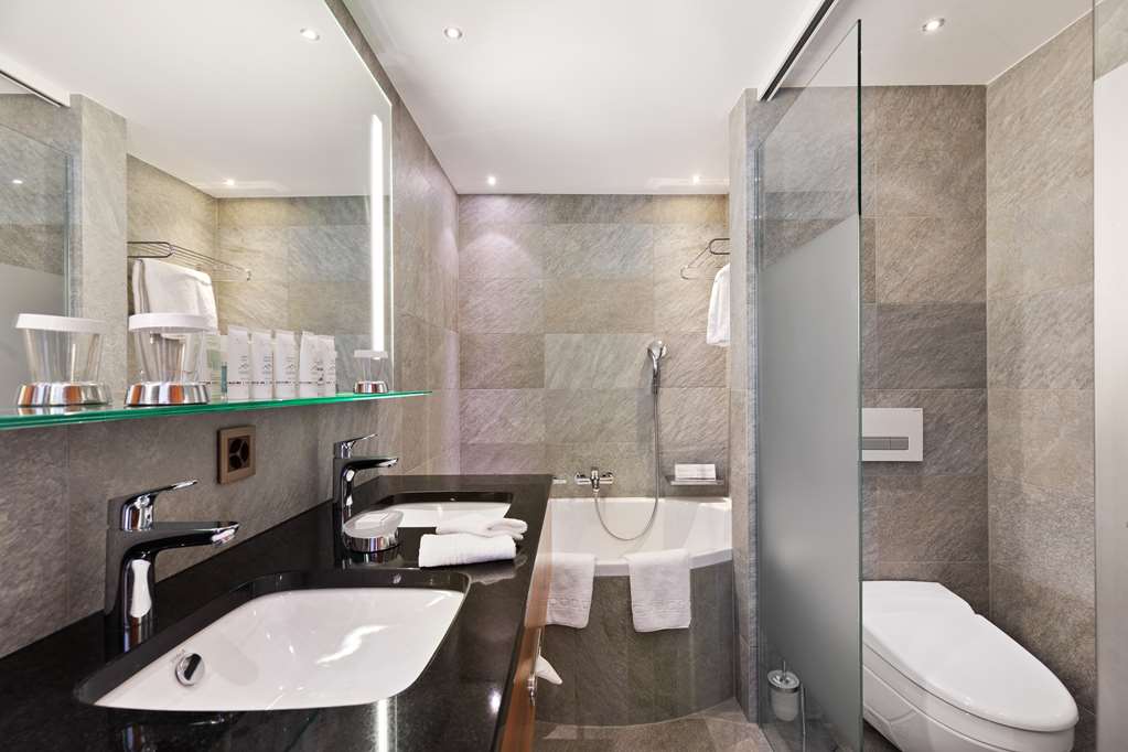 GRAND HOTEL ZERMATTERHOF LVX - Photo 38