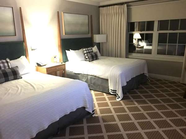  - Hanover Inn Dartmouth