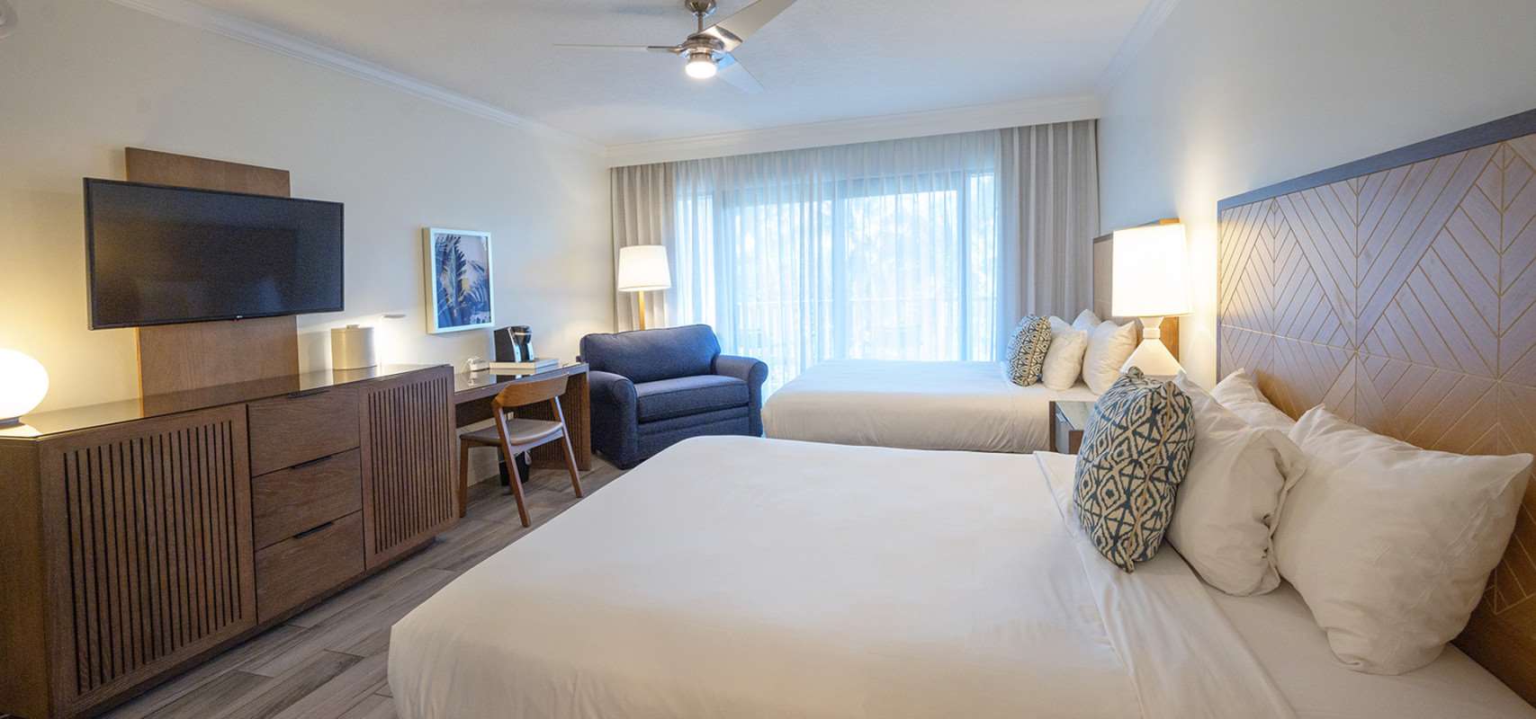 HAWKS CAY GUEST ROOM QUEENS TH SLEEPER