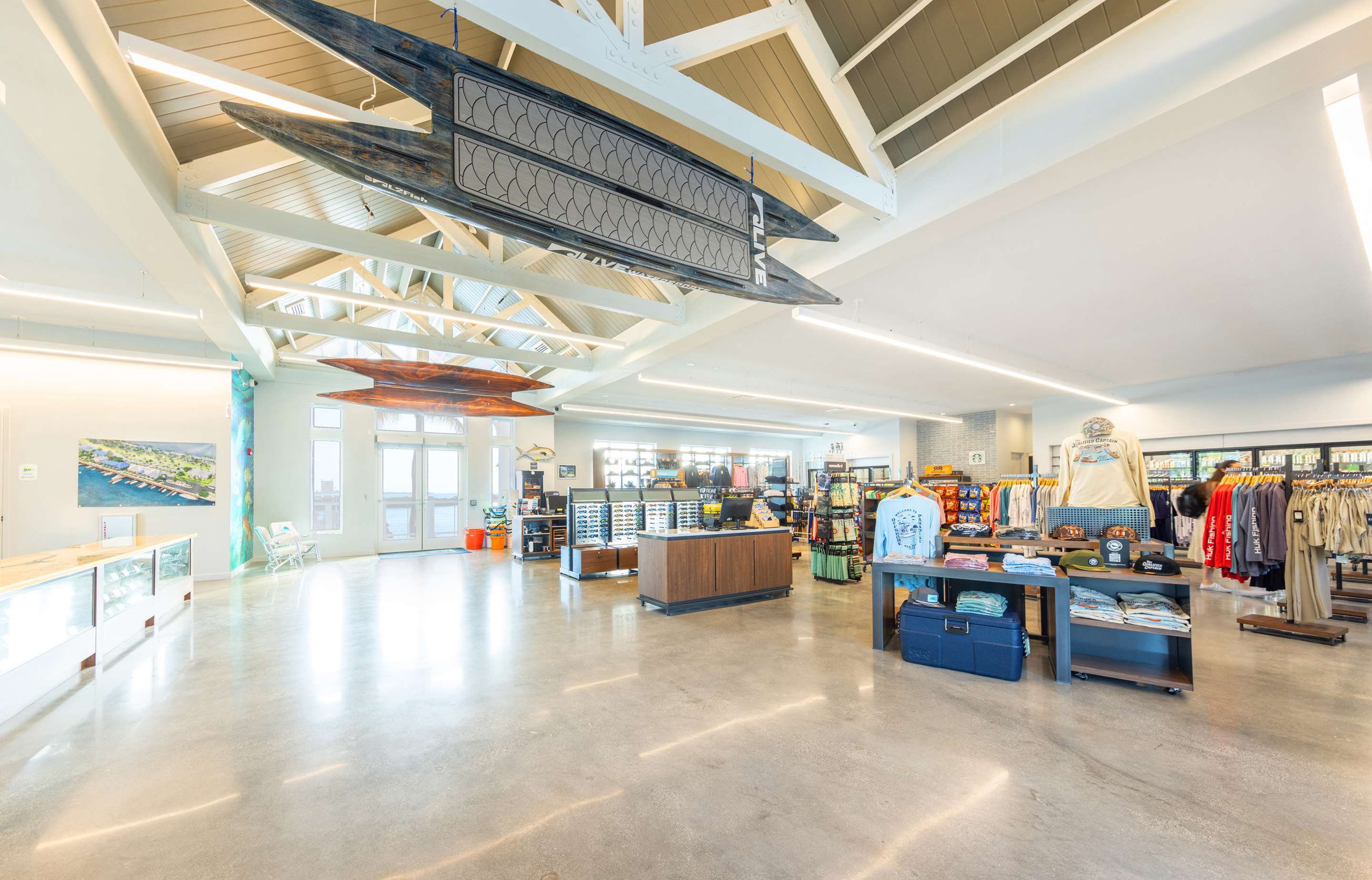 lowres Marina Store | Hawks Cay Resort