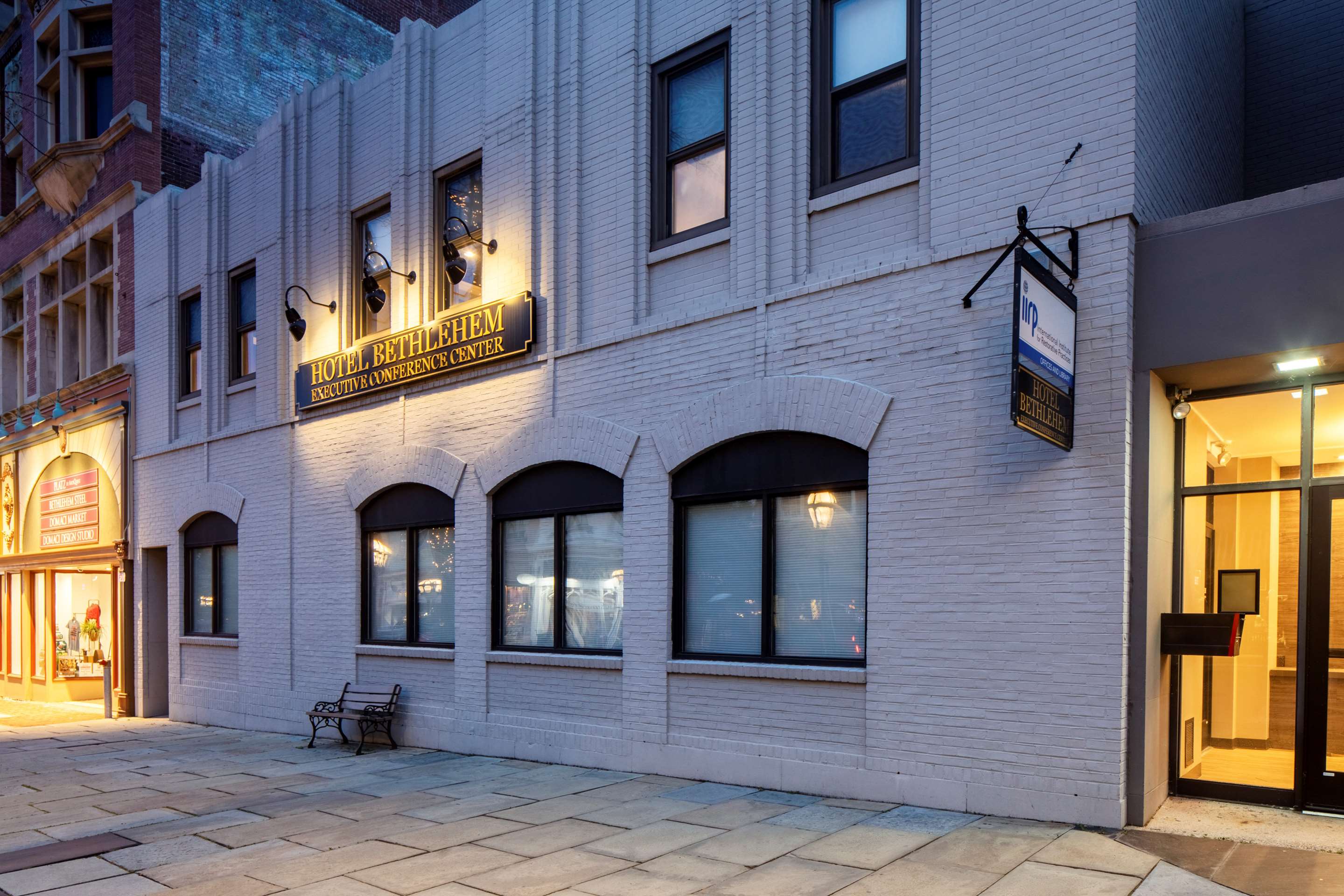 BETH ECC exterior HR x | Hotel Bethlehem, A Historic Hotel of America