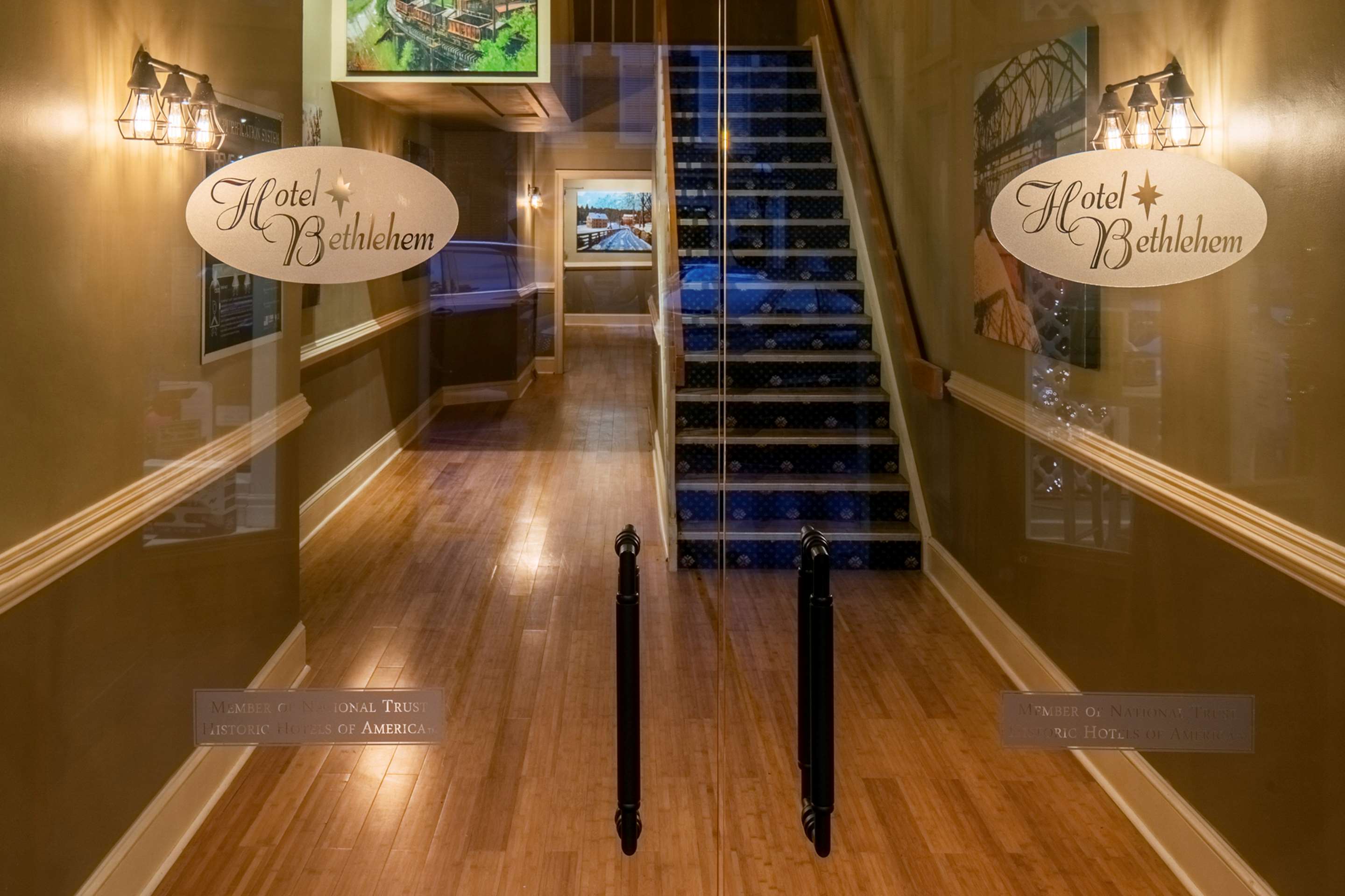 BETH Lobby HR x | Hotel Bethlehem, A Historic Hotel of America
