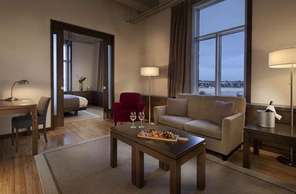  - Hotel 71 Quebec City