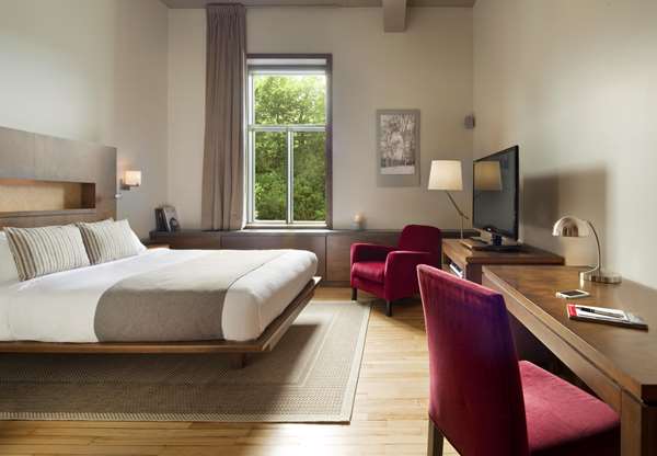  - Hotel 71 Quebec City