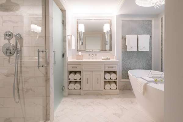  - Hotel Bennett Charleston - I-26, Exit 221B