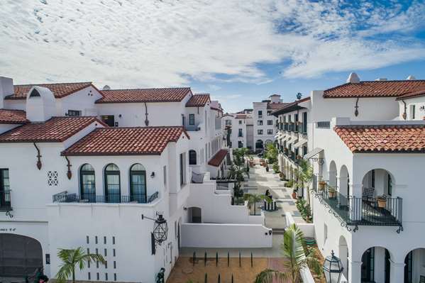 Exterior view - Hotel Californian West Beach Santa Barbara