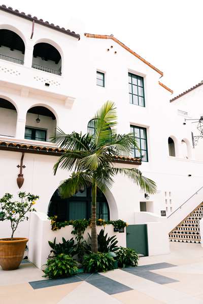 Exterior view - Hotel Californian West Beach Santa Barbara