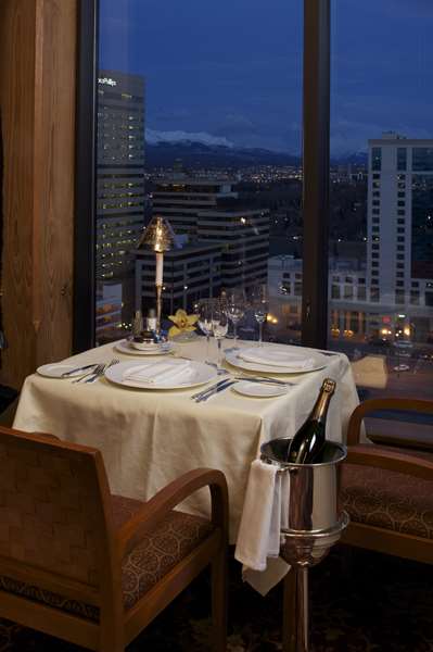 Restaurant - Hotel Captain Cook Anchorage