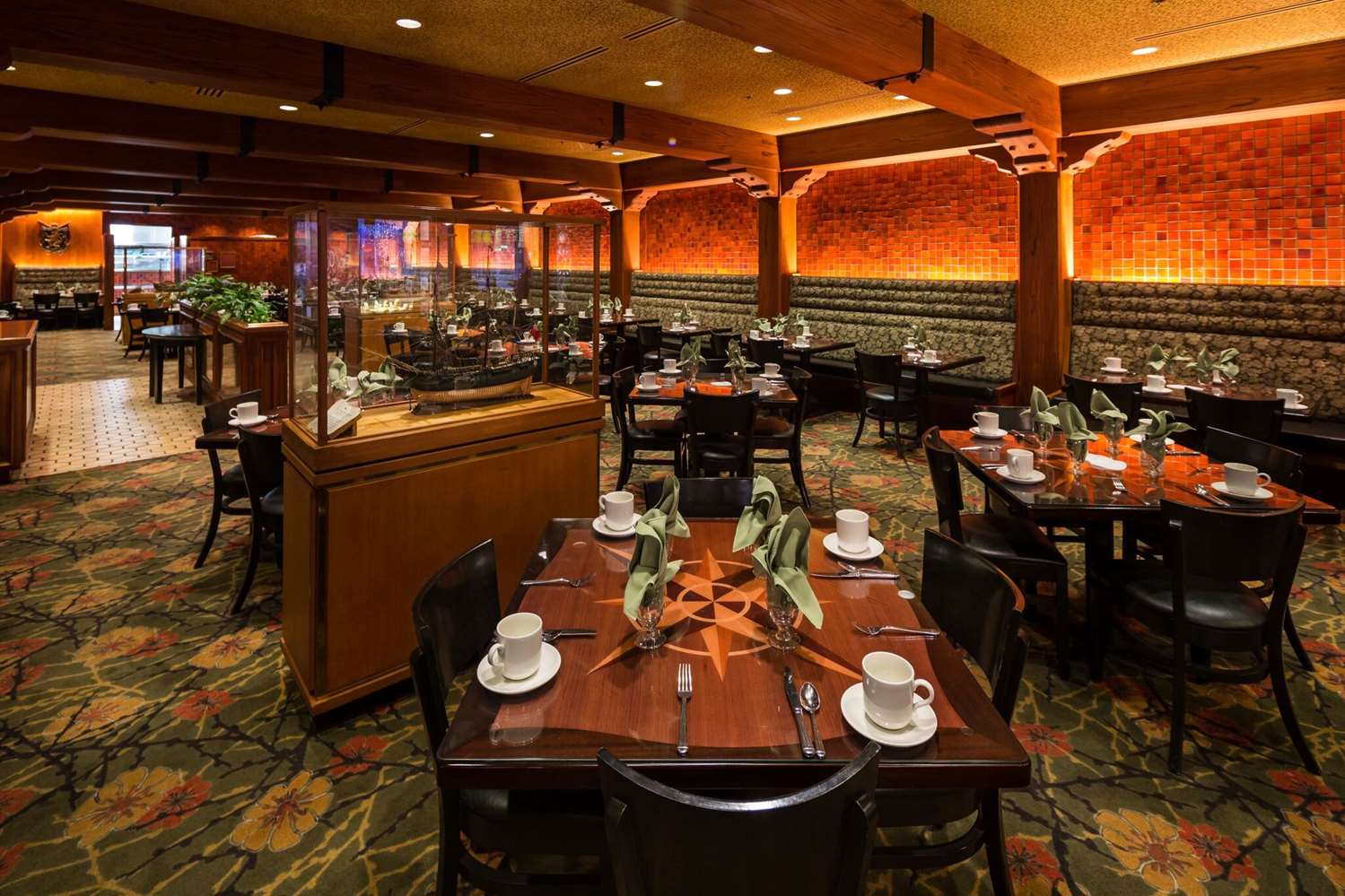 Hotel Captain Cook Anchorage, AK See Discounts