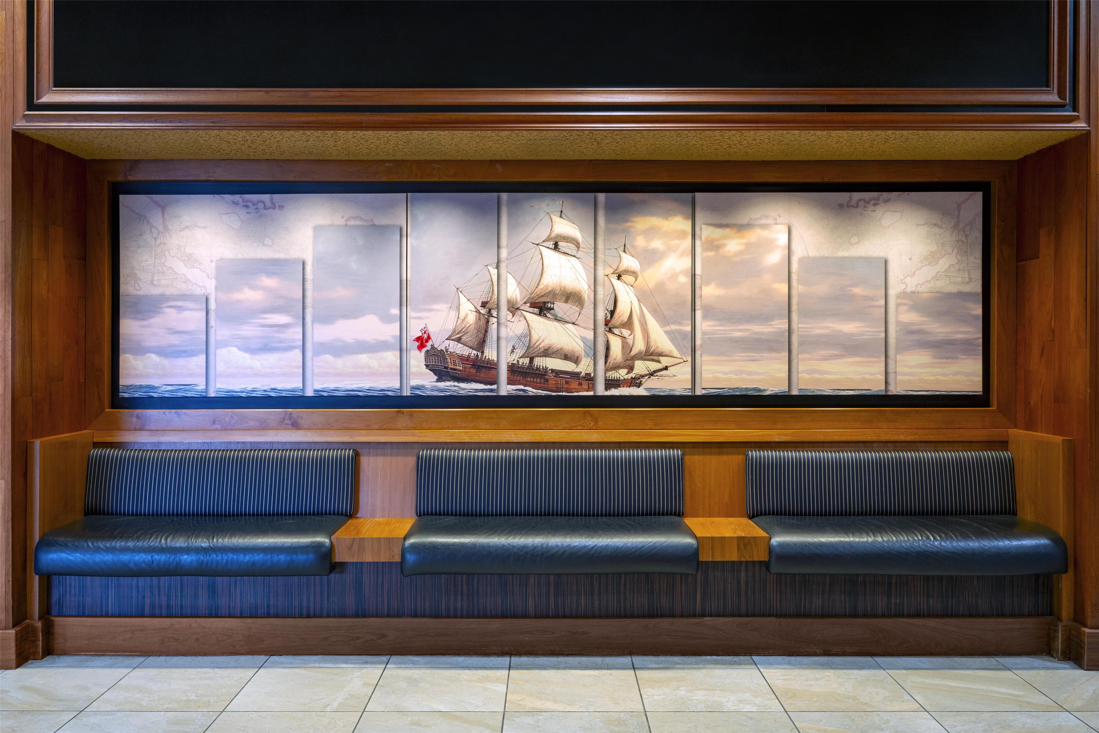 MVC Hotel Captain Cook Seating Area Photo Michelle Chaplow | Hotel Captain Cook