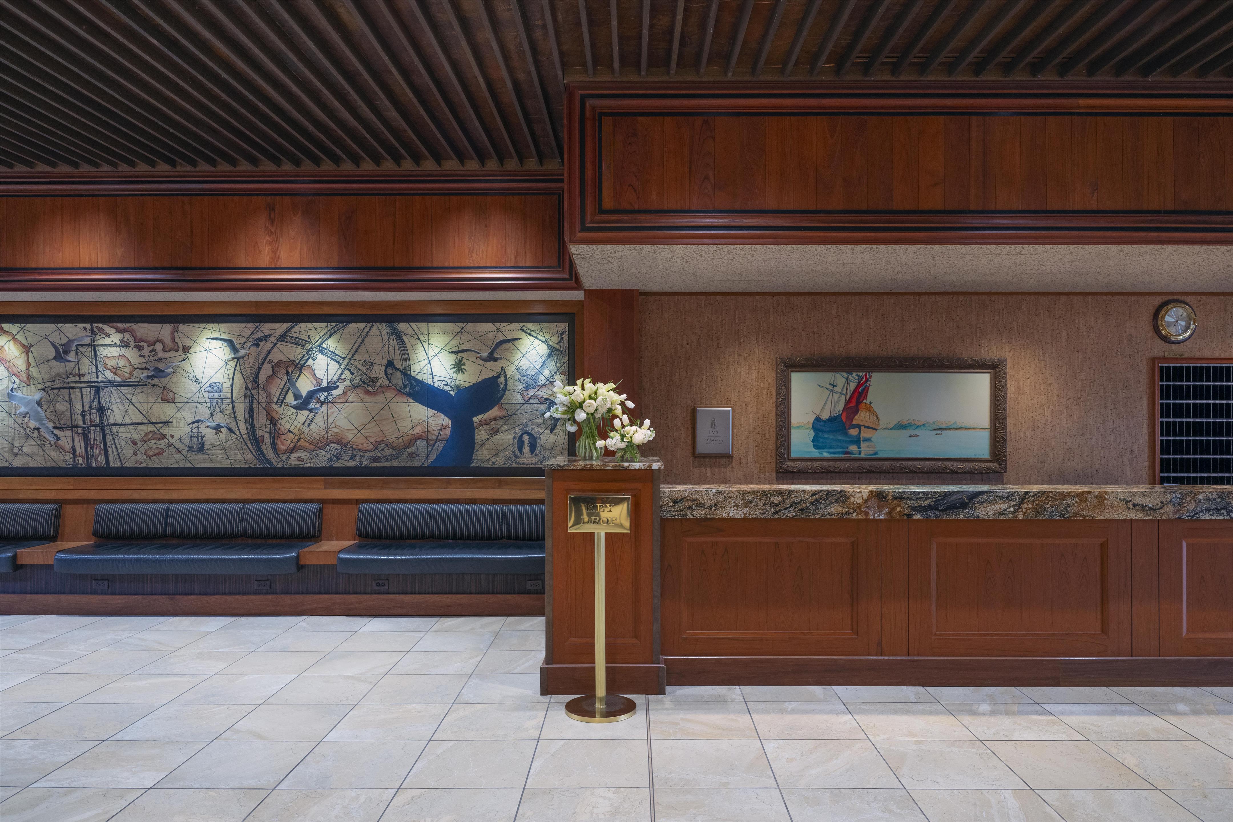 MVC Hotel Captain Cook Reception Area Photo Michelle Chaplow | Hotel Captain Cook