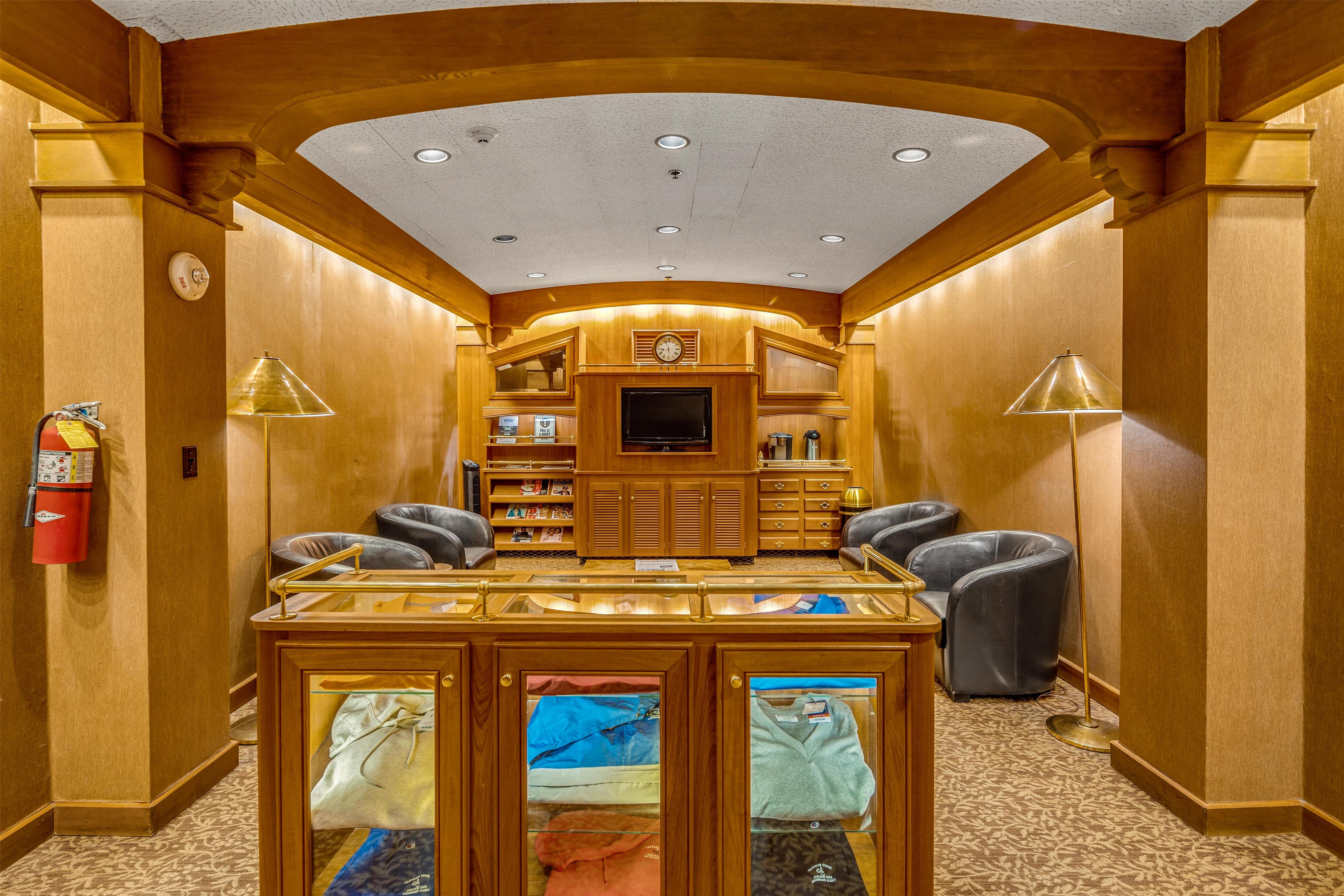 CCAC Mens Athletic Club | Hotel Captain Cook