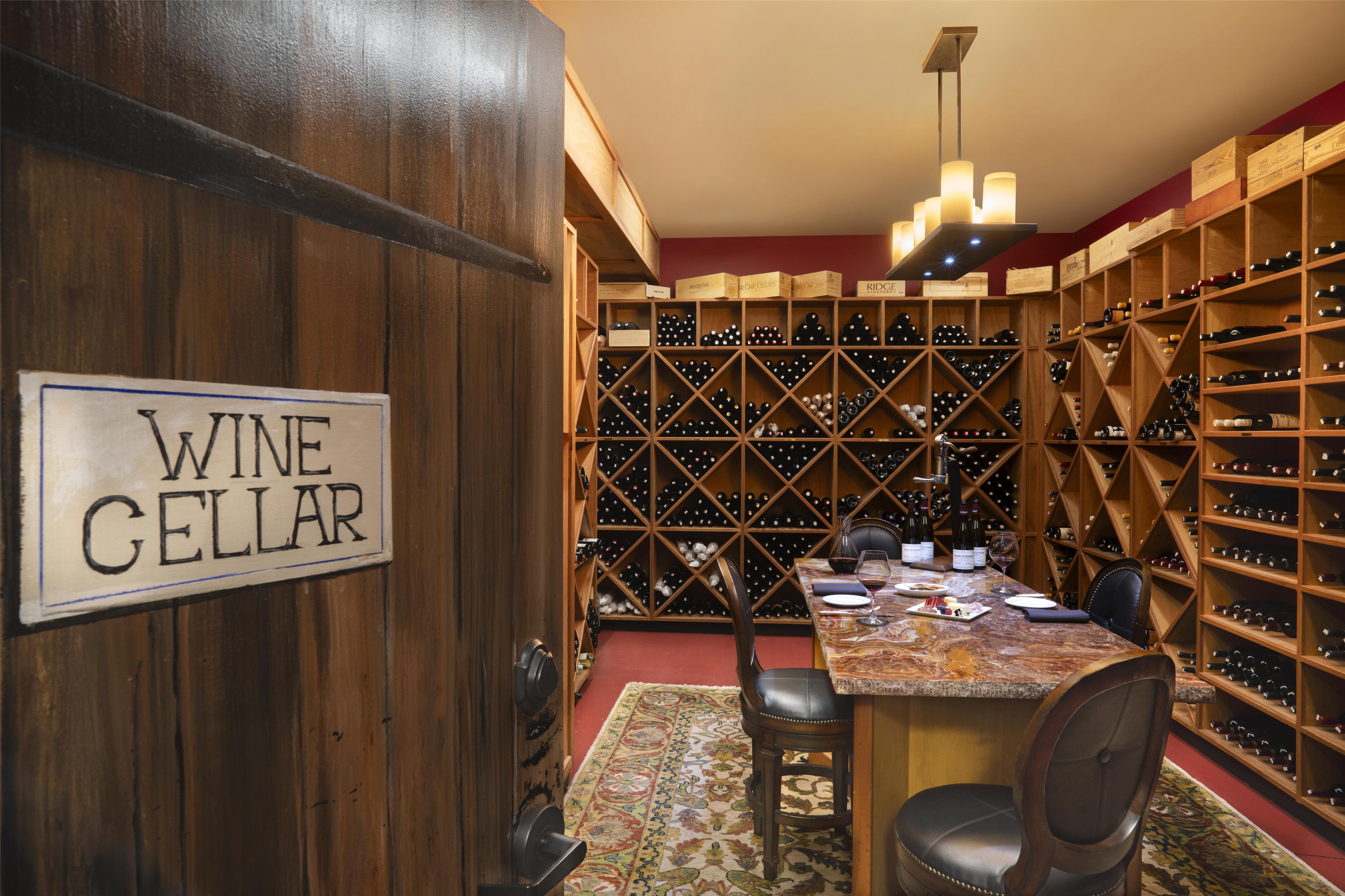 MVC Hotel Captain Cook The Wine Cellar Photo Michelle Chaplow | Hotel Captain Cook