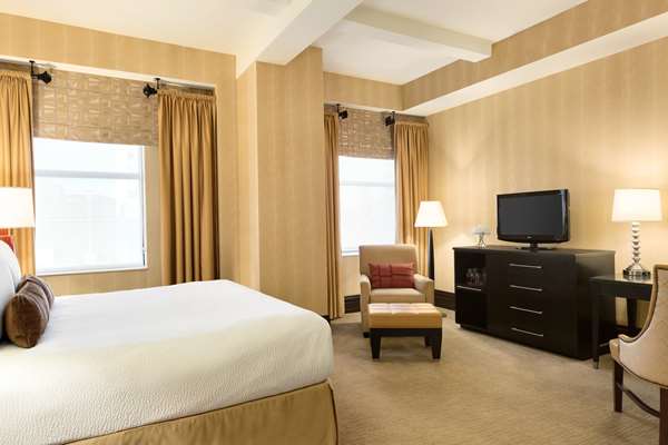  - Hotel du Pont Wilmington - I-95, Exit 7