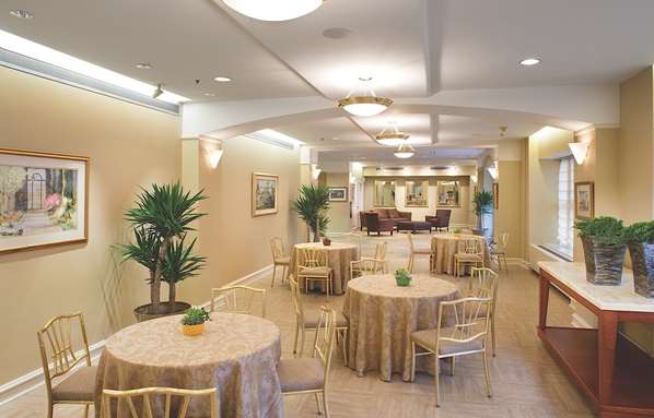  - Hotel du Pont Wilmington - I-95, Exit 7