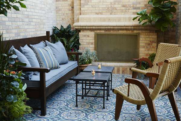  - Hotel Emma San Antonio - I-35, Exit 158