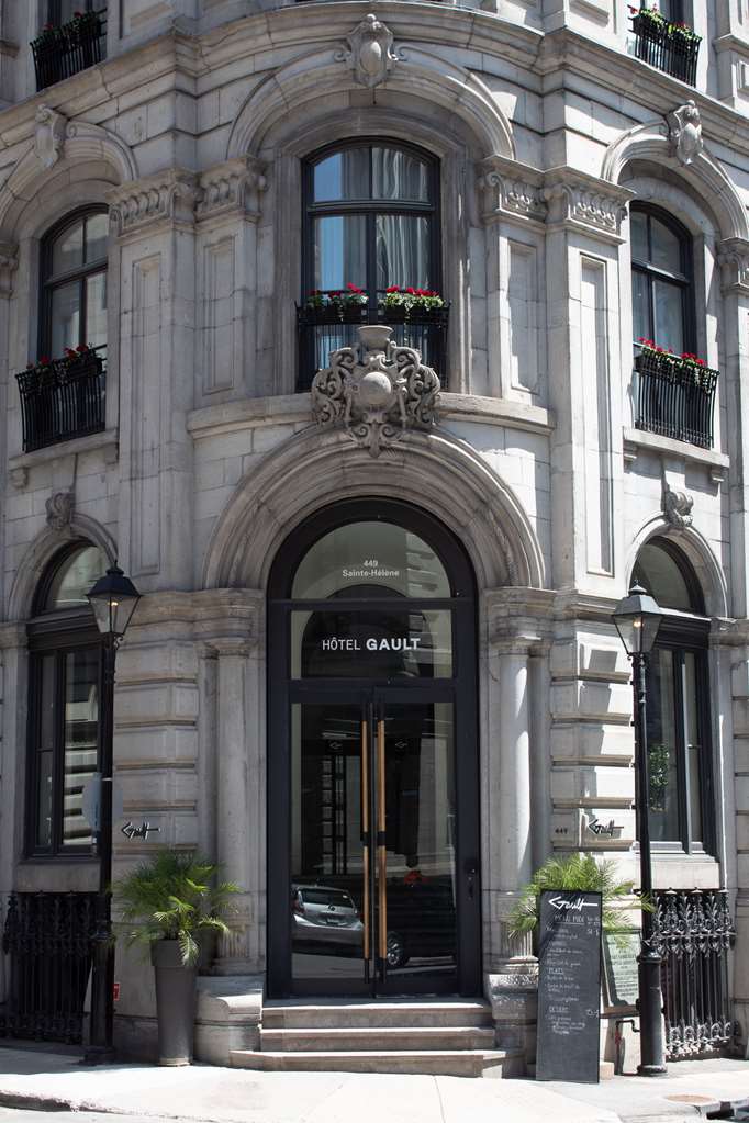 Guest photo