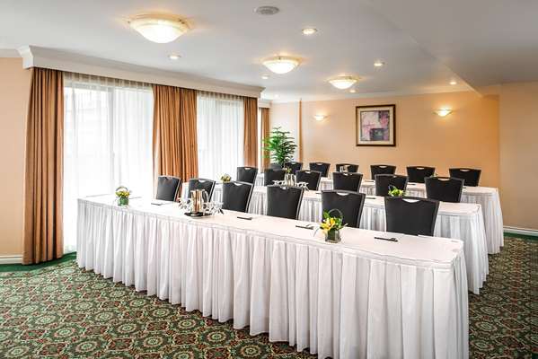  - Hotel Grand Pacific Victoria