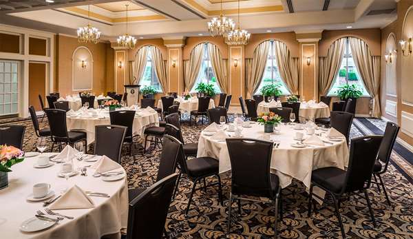 Restaurant - Hotel Grand Pacific Victoria