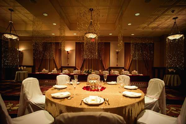 Restaurant - Hotel Grand Pacific Victoria