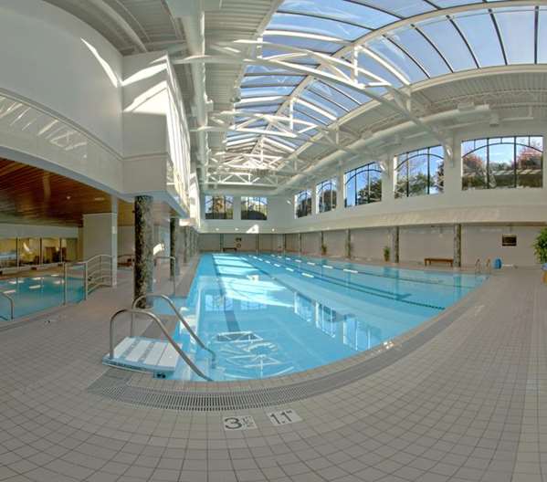 Pool - Hotel Grand Pacific Victoria