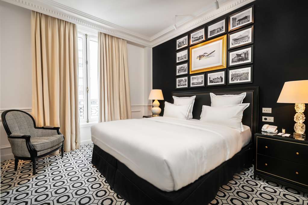 Guest photo