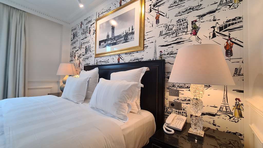 Guest photo