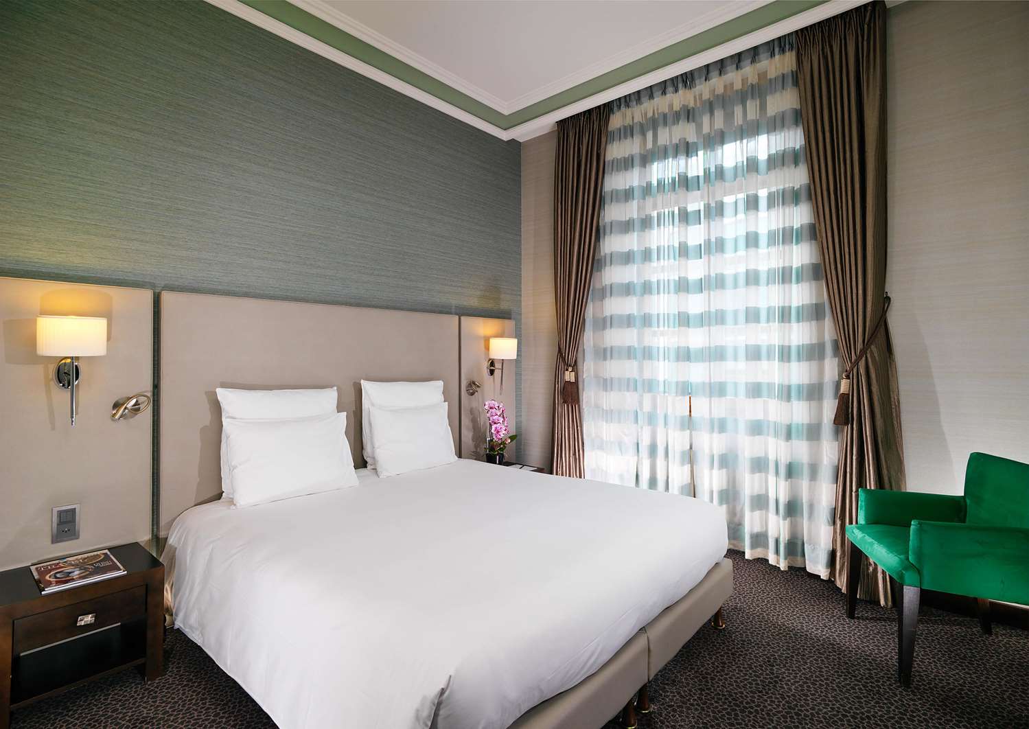 HOTEL METROPOLE GENEVE - Photo 42