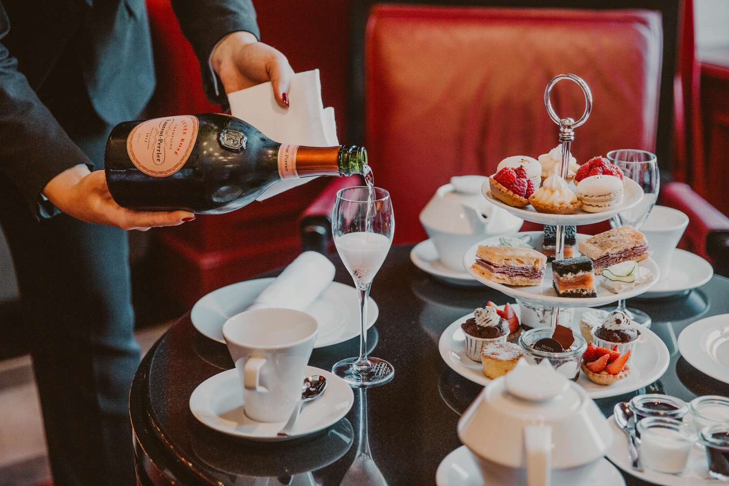 HOTEL METROPOLE GENEVE - Photo 22