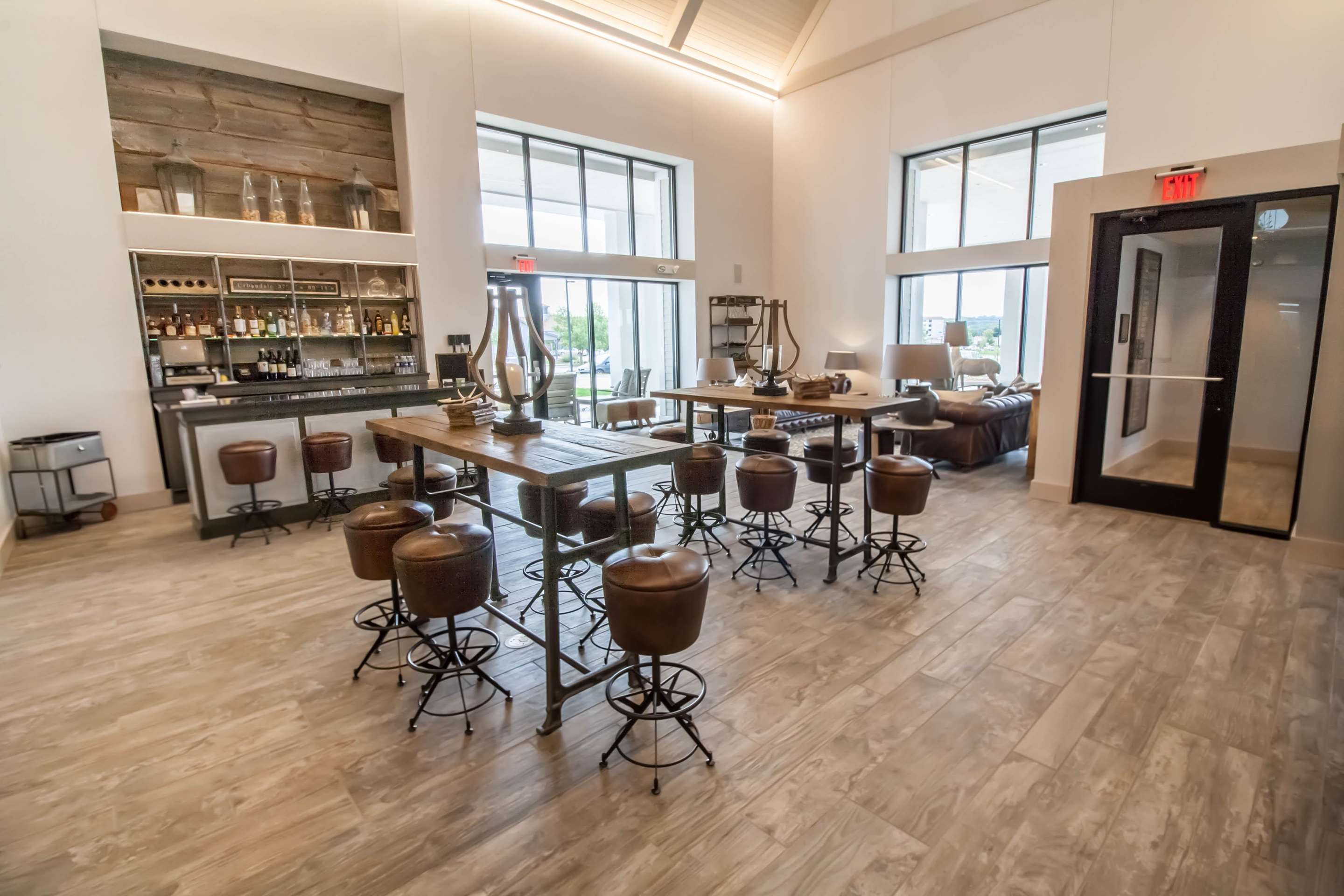 Property amenity | Hotel Renovo Des Moines Urbandale,Tapestry Collection Hilton